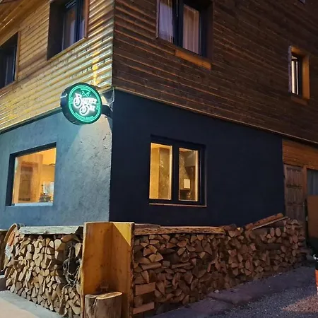 Apartman Burger Bar Apartman 1